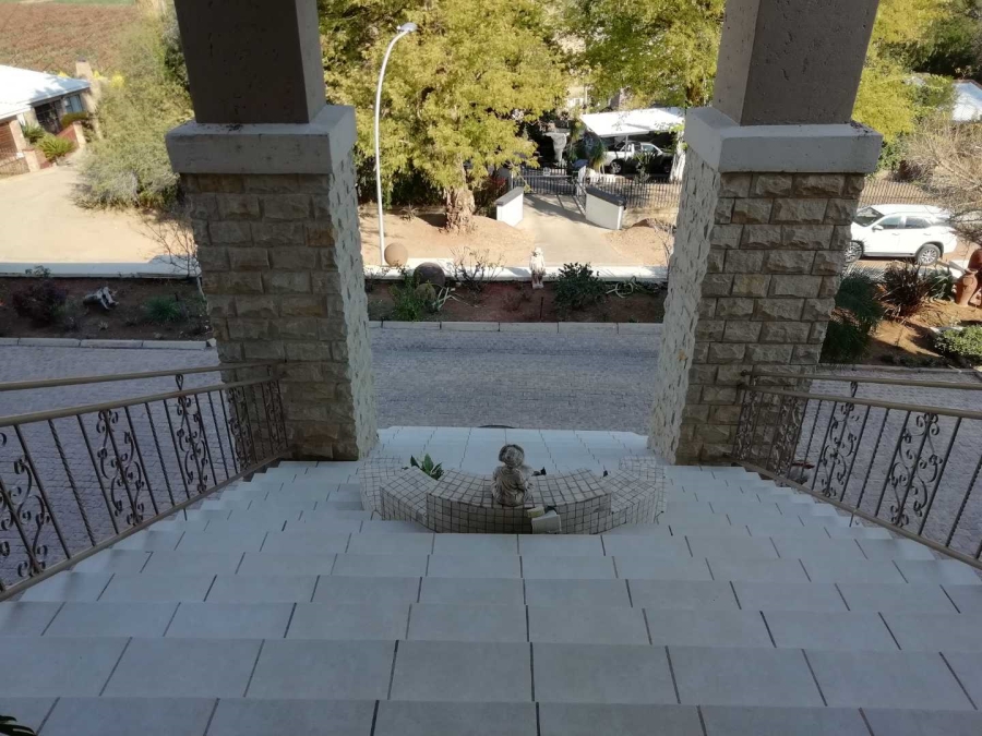 5 Bedroom Property for Sale in Keidebees Northern Cape